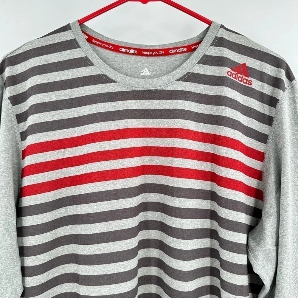 Adidas Climate Gray w/Red & Dark Gray Stripes on Front Long Sleeve Tee Sz Large